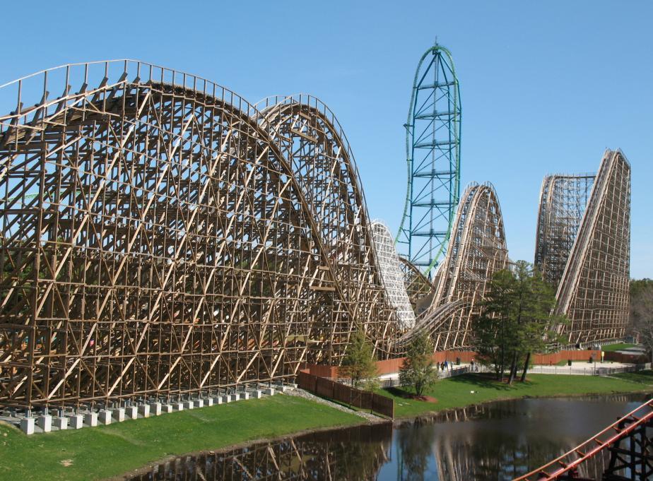 roller coasters din lemn