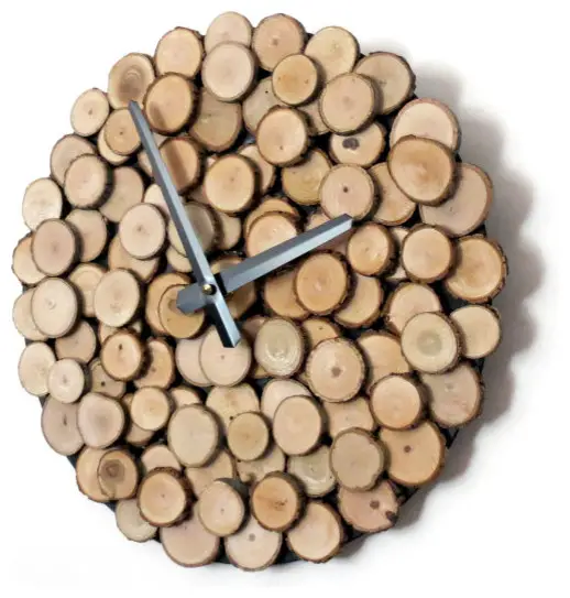 ceasurile din lemn