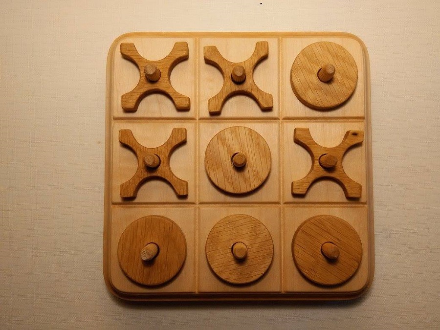 jocuri din lemn