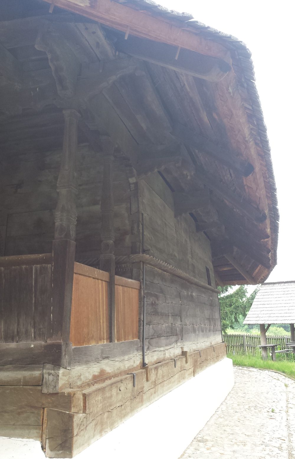 case traditionale din lemn