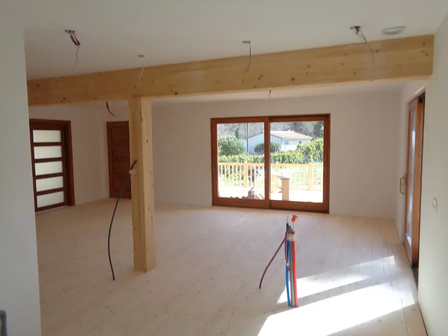 casas sobre estructura de madera