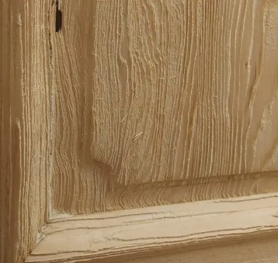 usi vechi din lemn sablare lemn curatare vopsea