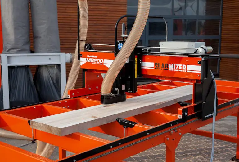 Wood Mizer MB200 SlabMizer plank straightening machine