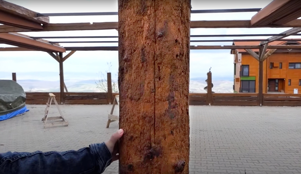 Trovantland lemn recuperat de pe terasa