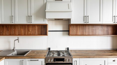 materials for protecting wooden kitchen worktop