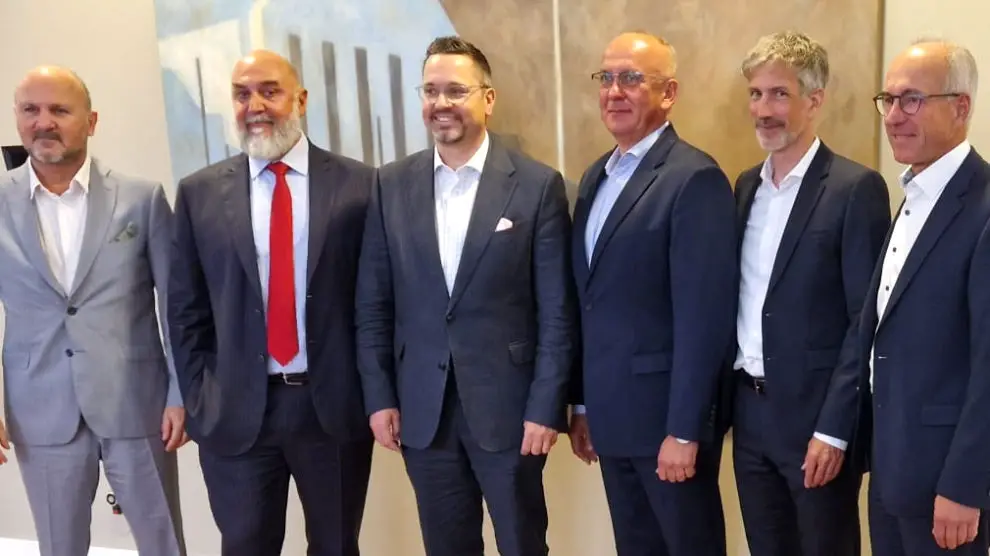 from left: Mustafa Sabri Erol Sabri (AIMSAD, Turkey), Enrico Aureli (ACIMALL, Italy), Frederik Meyer (VDMA, Germany), Tomas Nieciag (DROMA, Poland), Antoine Vernez (HBT, Switzerland) and Matthias Kraus (financial auditor)
